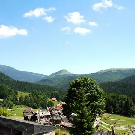 Aaapartmán Apartman Dóval